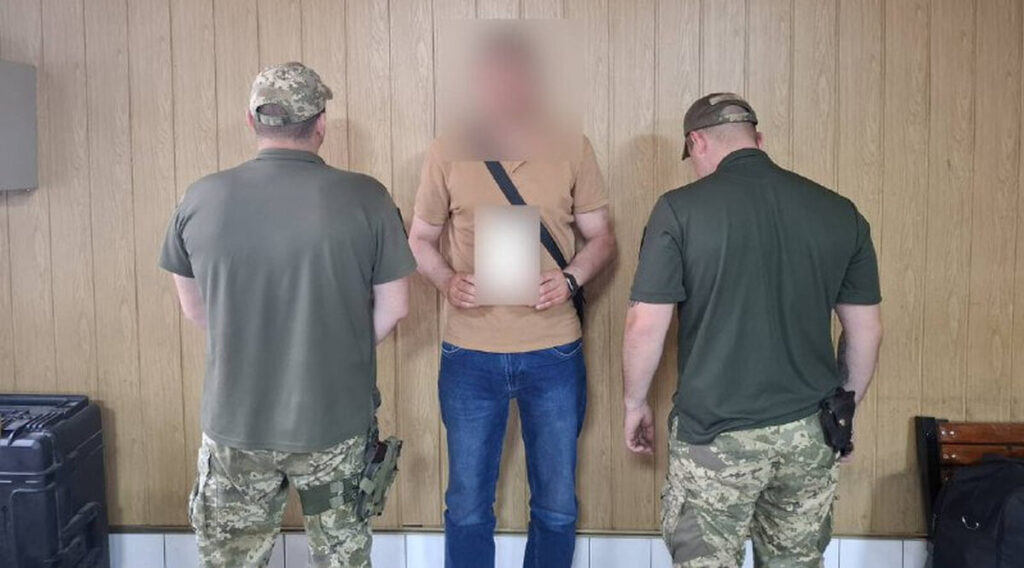 Фейковий документ із «пророчим» підписом: на Вінниччині прикордонники зупинили військовозобовязаного