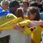 Після трьох років полону додому повернувся захисник Геннадій Луцький