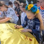 Вінницький ліцей №13 передав Захисникам повнопривідний Mercedes