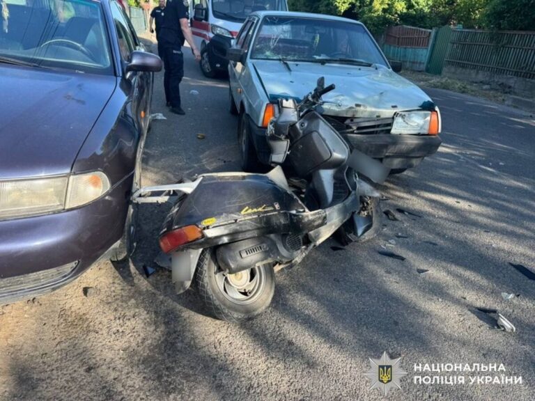 П’ять ДТП за добу на Вінниччині: чотири підлітки травмовані, один водій загинув