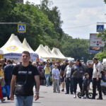 Свіжі продукти й чесні ціни: як проходить ярмарок у Вінниці