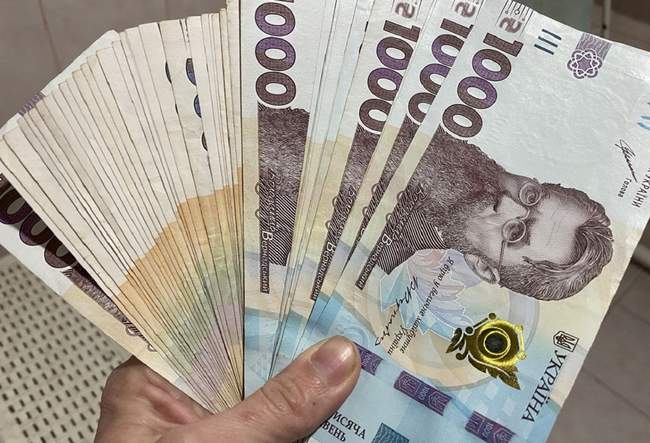 Як родинам полеглих Захисників отримати допомогу на дітей, які йдуть до 1-го класу