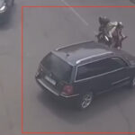 У Вінниці автомобіль збив кур’єра на мотоциклі (ВІДЕО)
