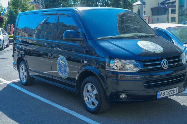 Міжрегіональний координаційний гуманітарний штаб передав авто Координаційному штабу з питань поводження з військовополон
