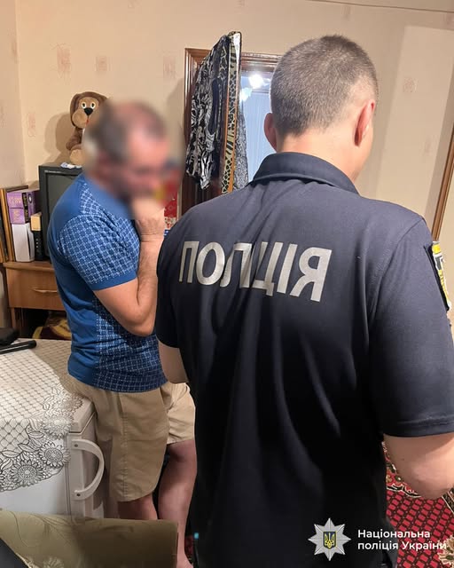 Розповсюджував дитячу порнографію: на Вінниччині поліцейські затримали зловмисника