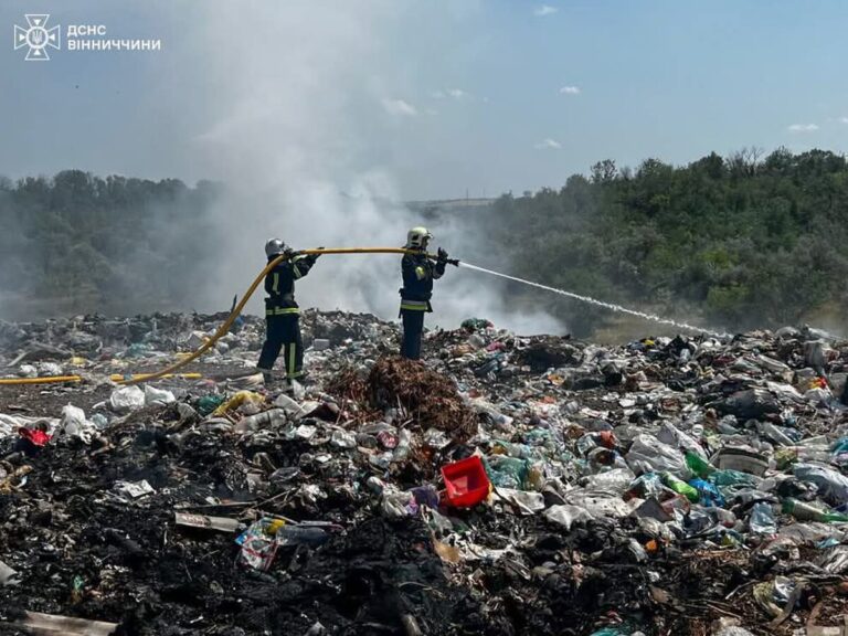 На Вінниччині за добу рятувальники ліквідували 16 пожеж
