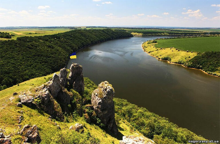 Заборонили відпочинок на Дністрі й купання в річці у чотирьох громадах Вінниччини
