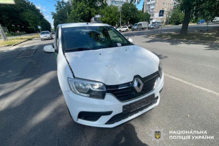 У Вінниці дівчину збили на пішохідному переході: водій був під наркотиками