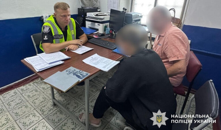 Збагачення на гуманітарці: у Вінниці викрили керівницю благодійної організації та її спільника (ФОТО)