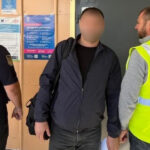 Не виїхав добровільно – депортували примусово: на Вінниччині вислали громадянина Молдови