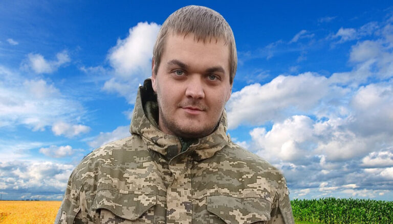 Життя забрав удар ворожого дрона: на Літинщині прощатимуться з воїном Іваном Зелінським