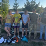 Мобільний гардероб через Дністер: на Вінниччині компанія «водних туристів» хотіла дістатись Молдови