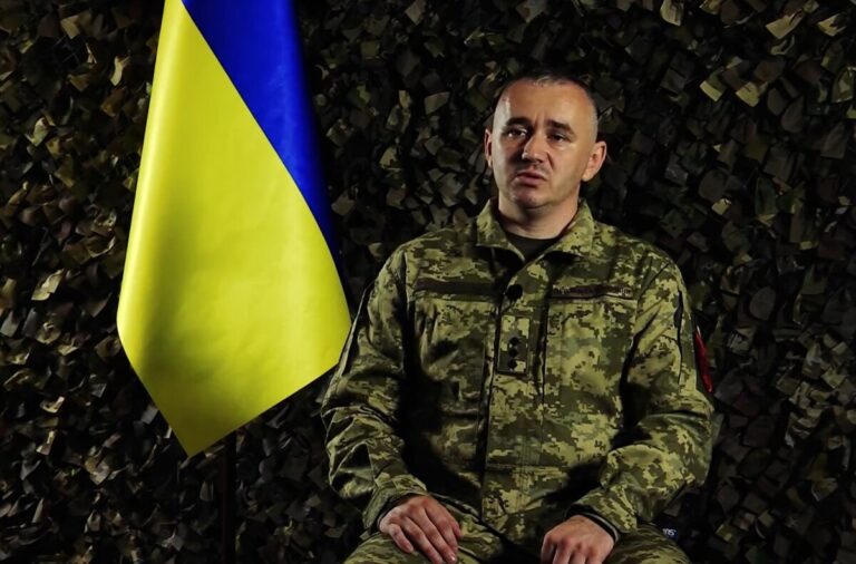 Історія вчителя з Вінниччини, який врятував понад сотню бійців на фронті