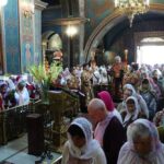 Медовий Спас у серці міста: сотні вінничан зібралися на літургію (ФОТО)