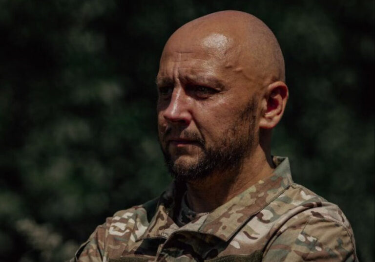 Мав бронь, але сам пішов до ТЦК: боєць вінницької бригади розповів про війну, родину та мрії