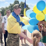 У Бершадській громаді зустріли звільненого з полону оборонця Сергія Кищука (ФОТО)