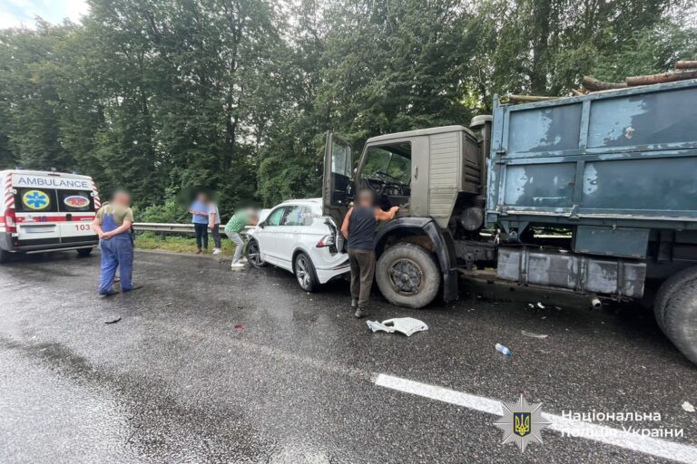Смертельна ДТП біля Писарівки: одна людина загинула, є травмовані