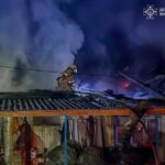 Вінницькі рятувальники ліквідували дві пожежі в приватних домоволодіннях