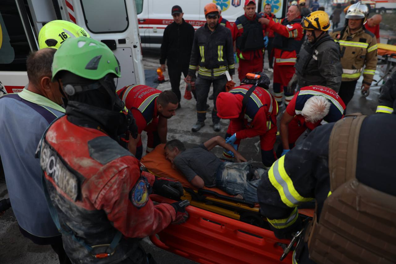 Масована атака РФ: у Києві кількість постраждалих зросла до 45, восьмеро загиблих