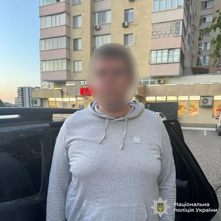 Вінничанин пограбував знайомого і втік до Одеси