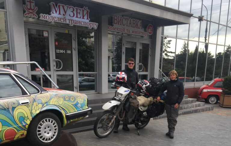 До Вінниці завітала пара мандрівників з Нової Зеландії (ФОТО)
