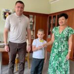 У Ладижині юний волонтер зібрав 15 тисяч гривень на підтримку ЗСУ