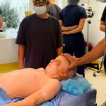Хлопчику, який пережив ракетний удар по Вінниці відновлюють руки й вуха