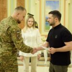 Герой України з Вінниччини в отримав сертифікат на квартиру від президента