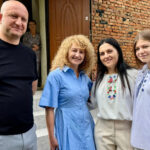 У Жмеринці придбали просторий будинок для родини, яка виховує п’ятьох сиріт (ФОТО)