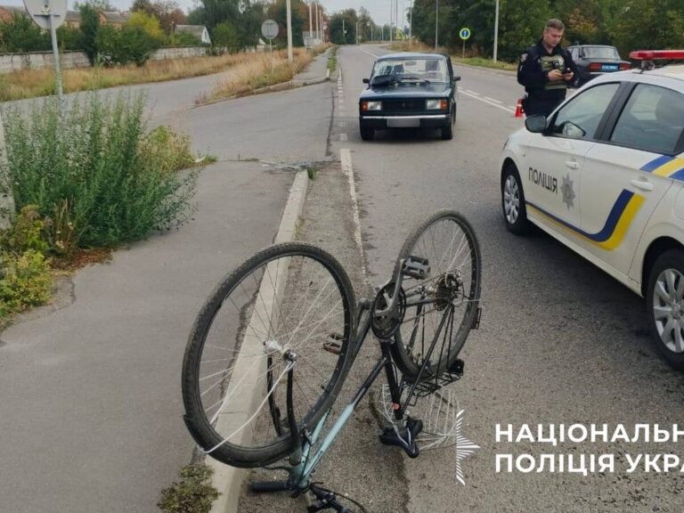 Дві ДТП на Вінниччині за день: під колеса потрапили велосипедистка та пішохід