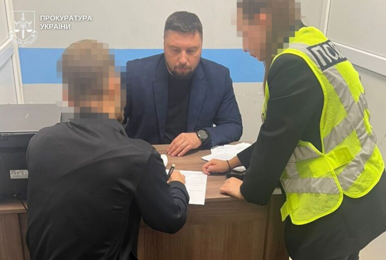 На Вінниччині вчителю фізкультури повідомили про підозру за побиття учня