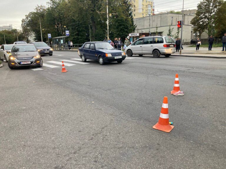У Вінниці автомобіль збив школярку на пішохідному переході (ОНОВЛЕНО)