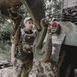 Як вінничани «Сват» і «Баюн» повертають бойову техніку до строю