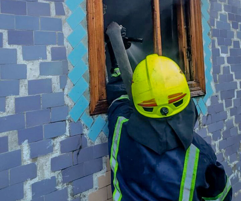 На Вінниччині батько виніс із палаючого будинку 6-річного сина