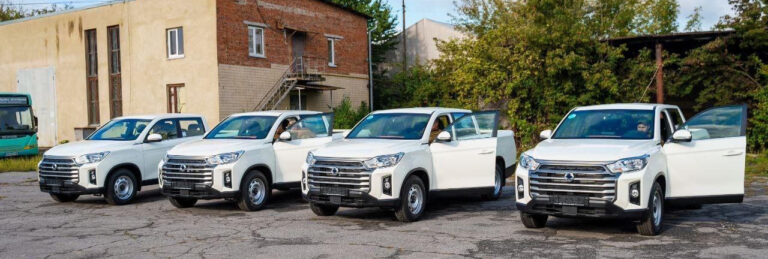 Автомобілі для «Червоної Калини». Міжрегіональний координаційний гумштаб посилив бригаду НГУ