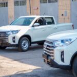 Міжрегіональний координаційний гуманітарний штаб передав два позашляховики президентській бригаді та навчальному центру