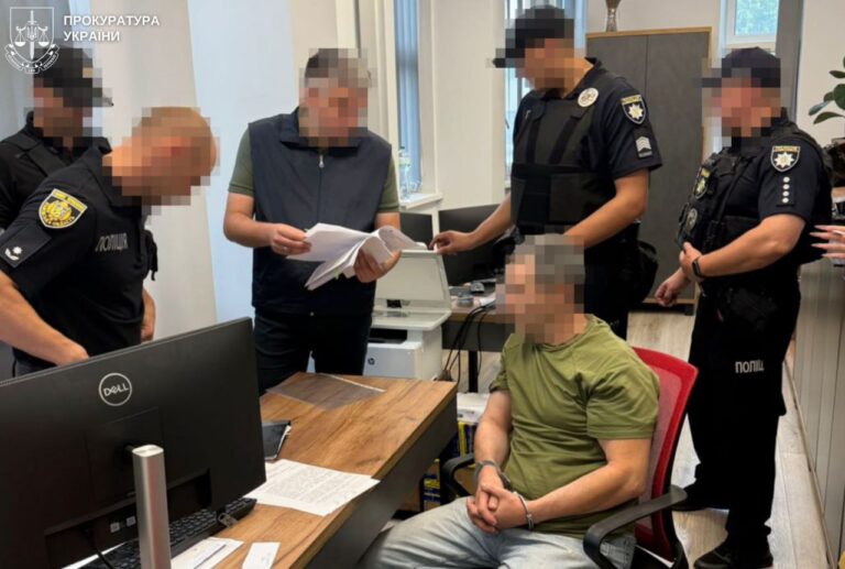Затриманому львів’янину повідомлено про підозру у вбивстві Андрія Парубія