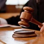 У Вінниці суд виніс вирок жінці, яка принижувала матір свого співмешканця