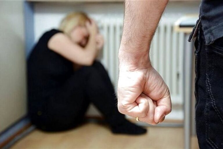 У Вінниці суд залишив під вартою чоловіка, підозрюваного у жорстокому побитті дружини