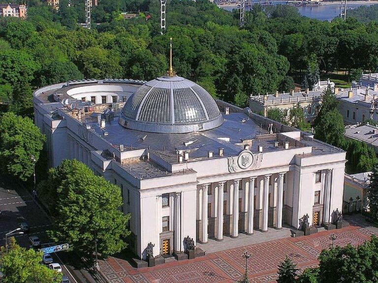 Рада закріпила безперервність роботи місцевої влади під час війни