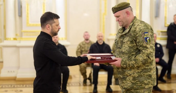 Президент нагородив Дениса Лисенка з Вінниччини орденом «Золота Зірка»