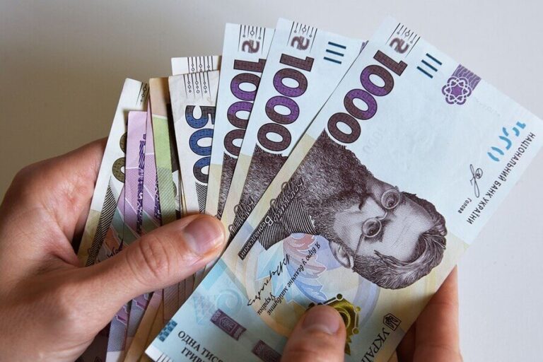 Банкноти номіналом 5000 грн можуть зявитися в Україні