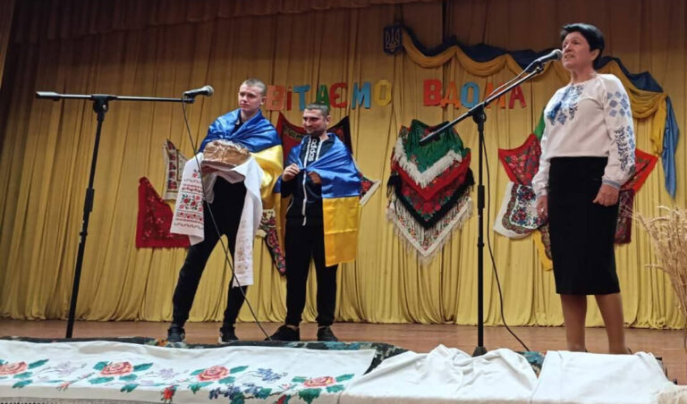 На Вінниччині з полону додому повернулися одразу двоє воїнів (ФОТО)