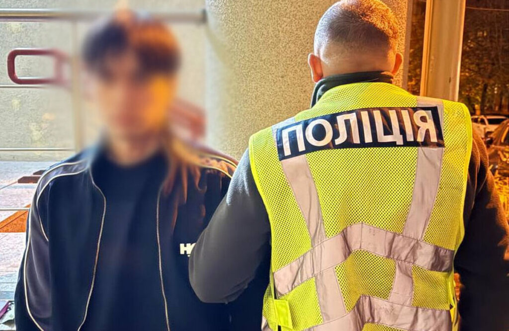 “Не така, як на фото”: хлопець жорстоко побив дівчину на побаченні у Києві