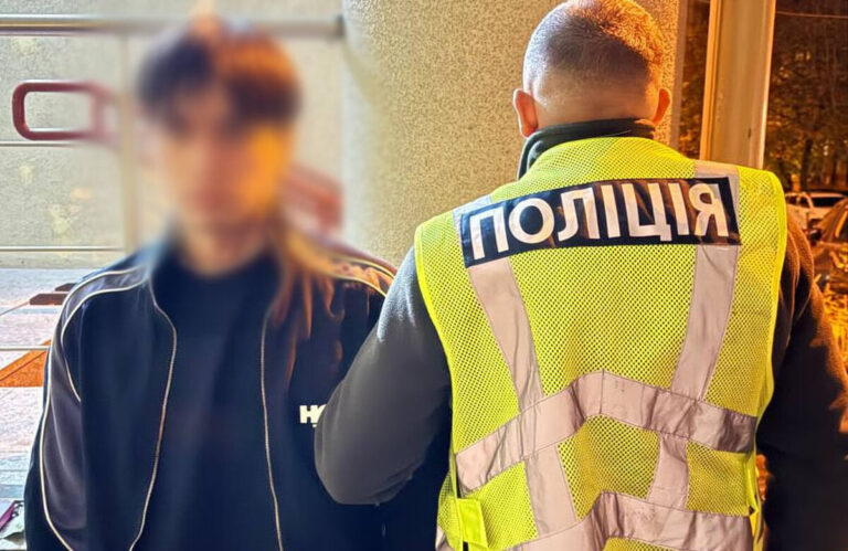 “Не така, як на фото”: хлопець жорстоко побив дівчину на побаченні у Києві