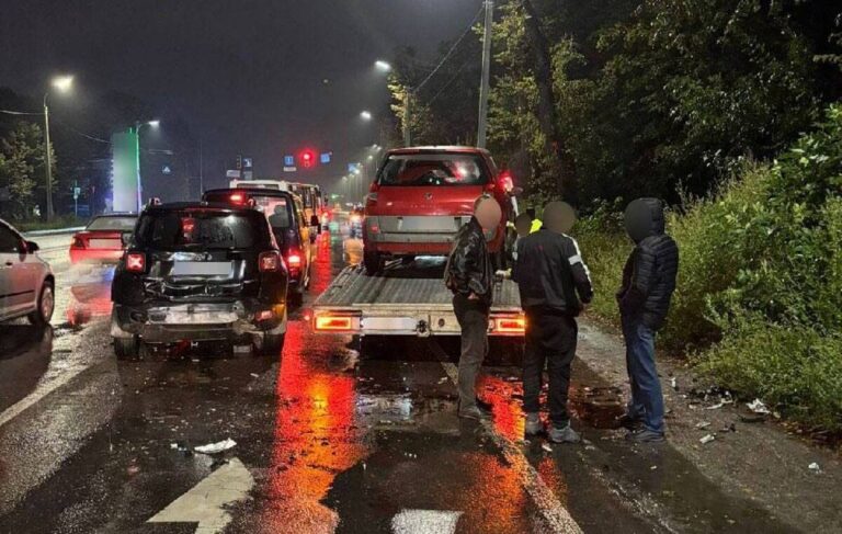 П’яний водій спричинив ДТП із трьома авто у Вінниці