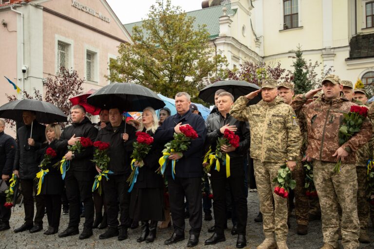 У Вінниці сьогодні вшанували пам’ять загиблих Захисників і Захисниць (ОНОВЛЕНО)