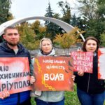 «Герої повинні повернутися додому»: у Вінниці провели акцію на підтримку полонених