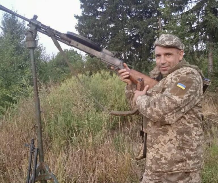 Бершадщина вітає свого героя: Сергій Григоренко нагороджений “Золотим хрестом” та президентською відзнакою