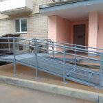 У Вінниці встановили пандус біля ще однієї багатоповерхівки